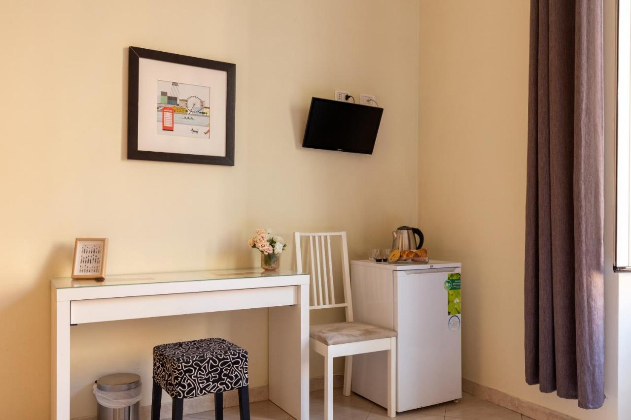 Alveare Bed & Breakfast Rome Exterior photo